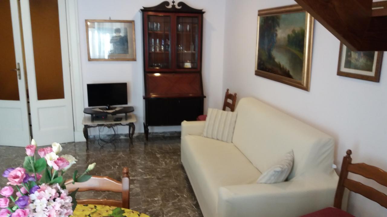 Casa Sannazzaro Napoli