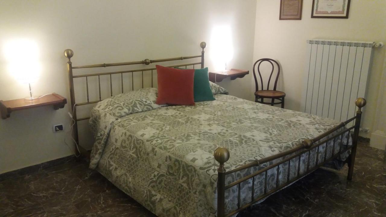 Casa Sannazzaro * Napoli